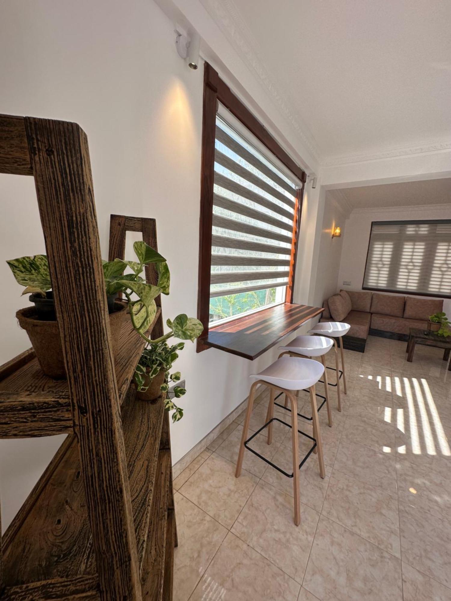 Rusty Bunk Villa แคนดี้ ภายนอก รูปภาพ